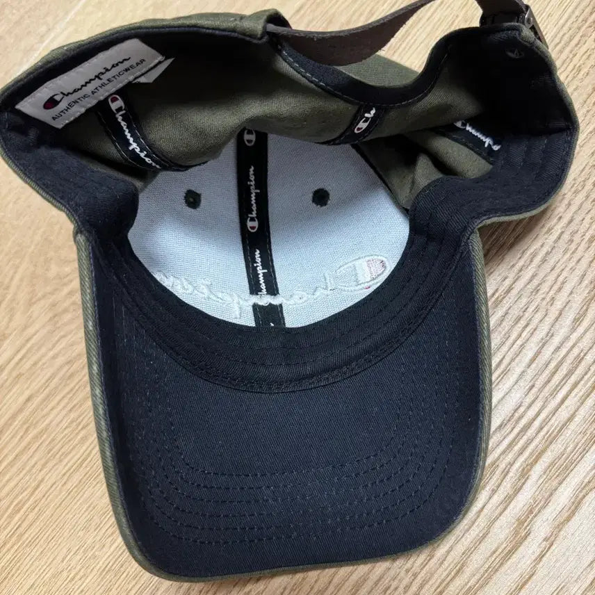 [BUNJANG] Champion Khaki Cotton Baseball Cap OS / 챔피온 카키색 볼캡 프리사이즈