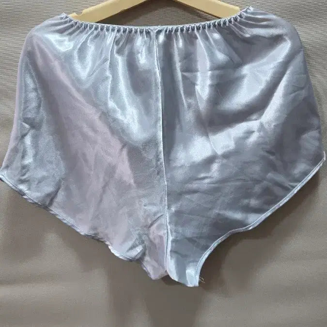 [BUNJANG] Silver Inner Shorts Size 90 / 속바지90