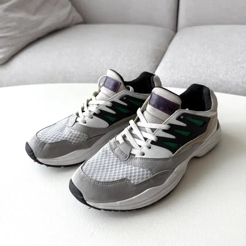 [BUNJANG] Adidas Vintage Sneakers Size 245 / [아디다스 빈티지] 정품 운동화 245