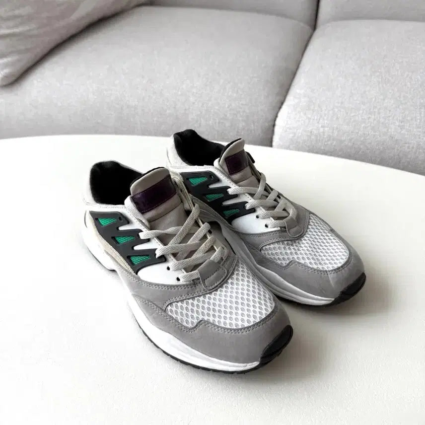 [BUNJANG] Adidas Vintage Sneakers Size 245 / [아디다스 빈티지] 정품 운동화 245