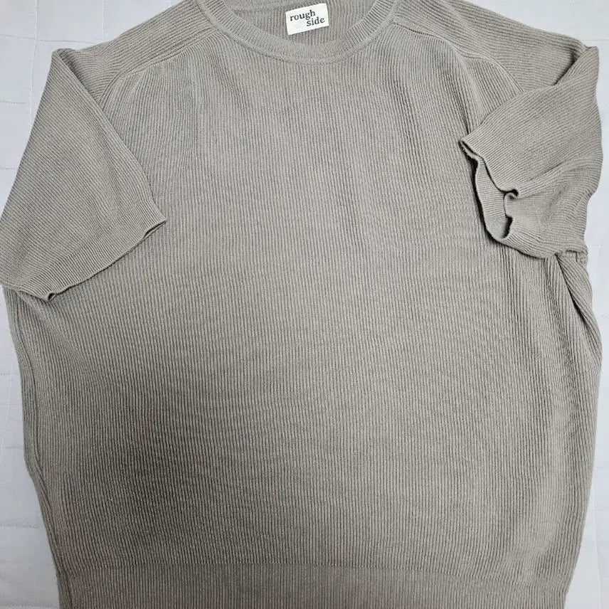 [BUNJANG] Roughside Short-Sleeve Knit Top / 러프사이드 반팔 니트