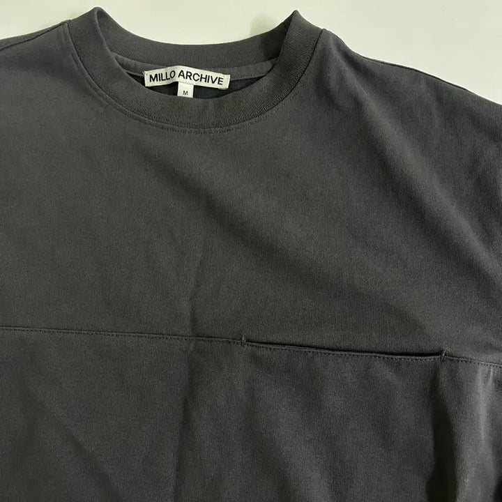[BUNJANG] Milo Archive Layered Short-Sleeve T-Shirt Charcoal Blue M / 밀로아카이브 레이어드 반팔 티셔츠 차콜 블루 M