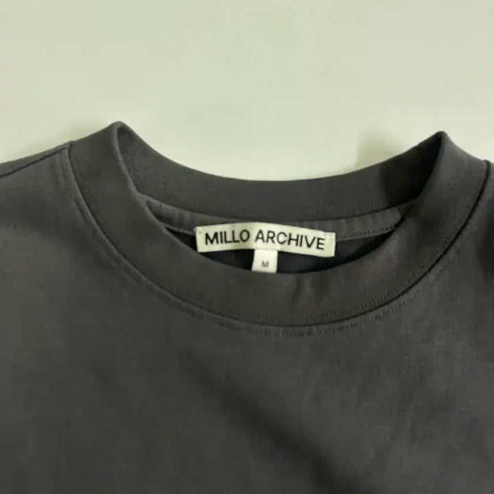 [BUNJANG] Milo Archive Layered Short-Sleeve T-Shirt Charcoal Blue M / 밀로아카이브 레이어드 반팔 티셔츠 차콜 블루 M