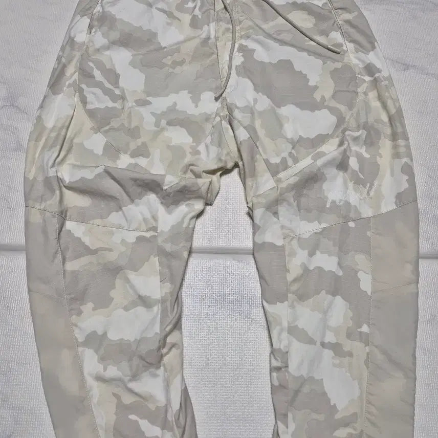 [BUNJANG] Nike Camouflage Fleece Cotton Pants XL / 나이키 카모플리스 코튼 팬츠 XL