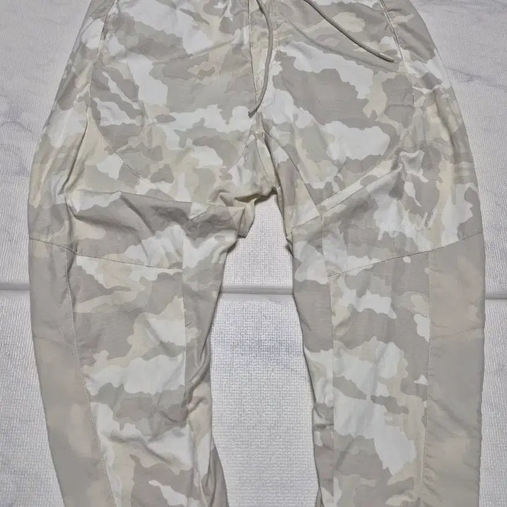 [BUNJANG] Nike Camouflage Fleece Cotton Pants XL / 나이키 카모플리스 코튼 팬츠 XL