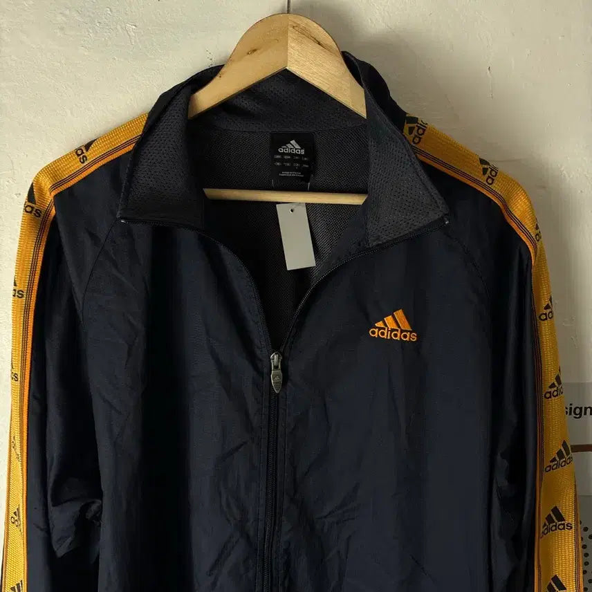 [BUNJANG] Adidas Old School Track Top Windbreaker Jacket / 아디다스 올드스쿨 트랙탑 바람막이
