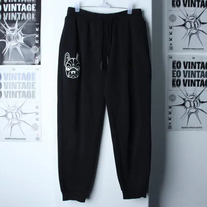 [BUNJANG] Life Work Big Logo Jogger Training Pants Black / (S-M) 라이프워크 트레이닝복 바지 빅로고 조거 블랙 풀오버-2621