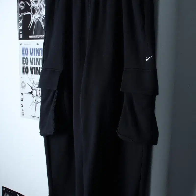[BUNJANG] Nike Cargo Training Pants (XL-2XL) Black / (XL-2XL) 나이키 트레이닝복 바지 빅사이즈 카고 블랙-2622