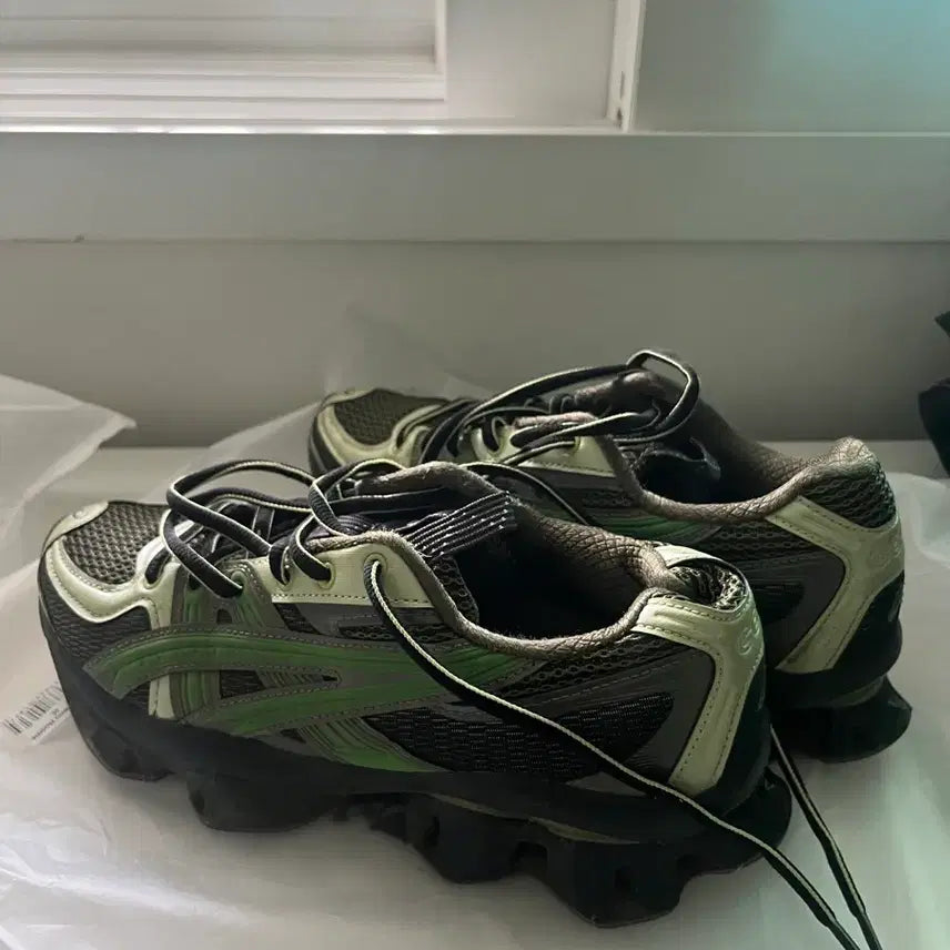 [BUNJANG] Asics Kiko Kostadinov GEL-QUANTUM KINETIC Moss Bamboo / 아식스 키코 젤 퀀텀 키네틱 모스 뱀부