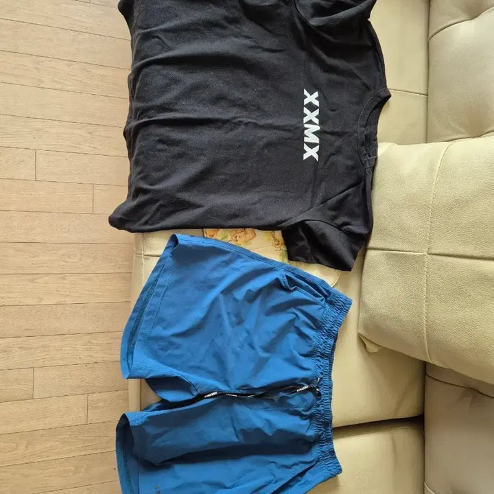 [BUNJANG] Xexymix Muscle Fit T-Shirt &amp; Shorts Set / 젝시믹스 XXMX 반팔 머슬핏 티셔츠 + 운동 반바지 세트