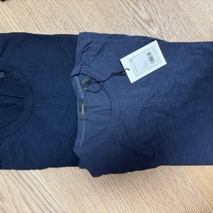 [BUNJANG] Theory Essential T-Shirt Charcoal Grey M Size / 띠어리 먹색 에센셜 티 M 사이즈