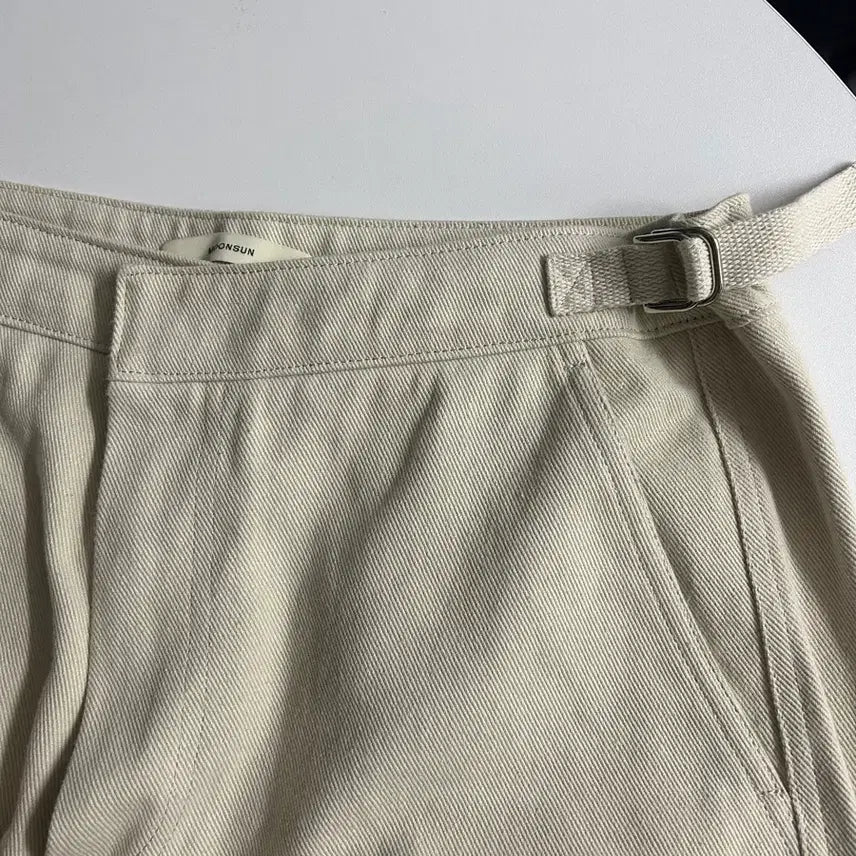 [BUNJANG] Moonseon Bermuda 3-Pocket Shorts Ivory L / 문선 버뮤다 3포켓 쇼츠 반바지 아이보리 L