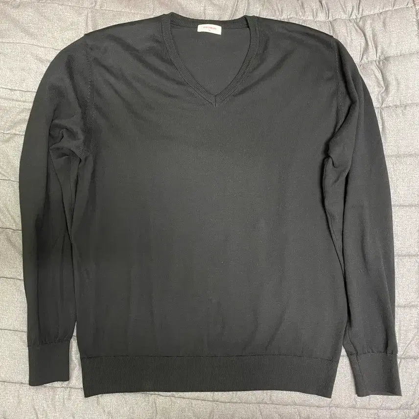 [BUNJANG] Everyworn Soft Cotton V-Neck Knit Black Size 4 / [4] 에브리원 소프트 코튼 브이넥 니트 블랙