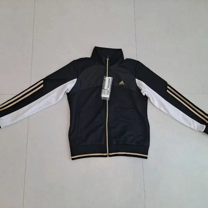 [BUNJANG] Adidas Colorblock Track Jacket / 아디다스 블랙/화이트 배색 트랙 자켓