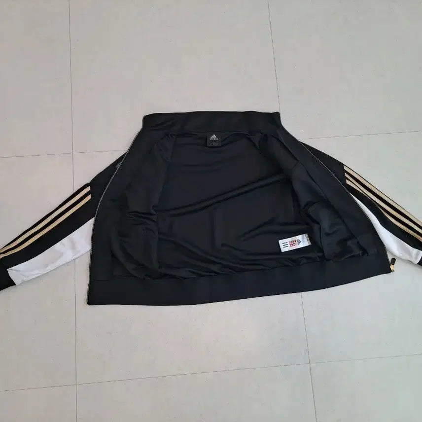 [BUNJANG] Adidas Colorblock Track Jacket / 아디다스 블랙/화이트 배색 트랙 자켓