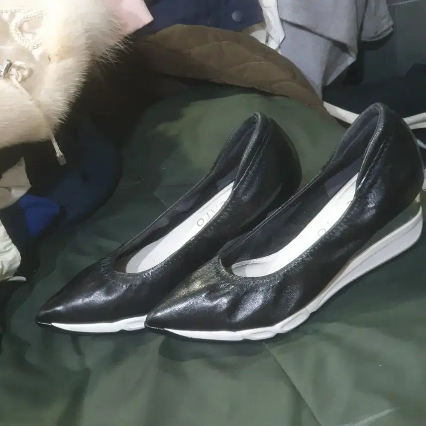 [BUNJANG] STACCATO Genuine Leather Pumper Flats / STACCATO스타카토  천연가죽    펌퍼스화