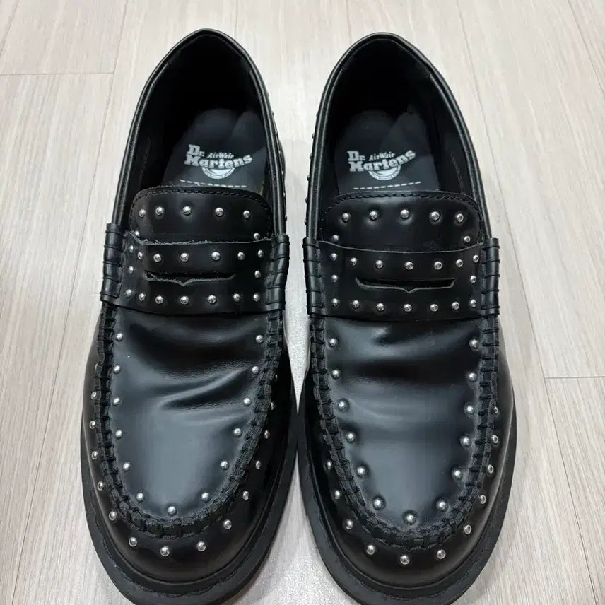 [BUNJANG] Supreme Dr. Martens Studded Loafers / (280) 슈프림 닥터마틴 스터드 로퍼
