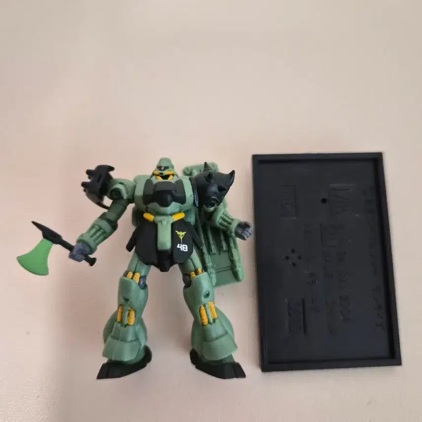 [BUNJANG] Bandai Gundam Collection 1/400 Geara Doga (Unit 48) Beam Sword Axe / 건담콜렉션 1/400- M10 : 기라 도가 (48 번기) (빔 소드 액