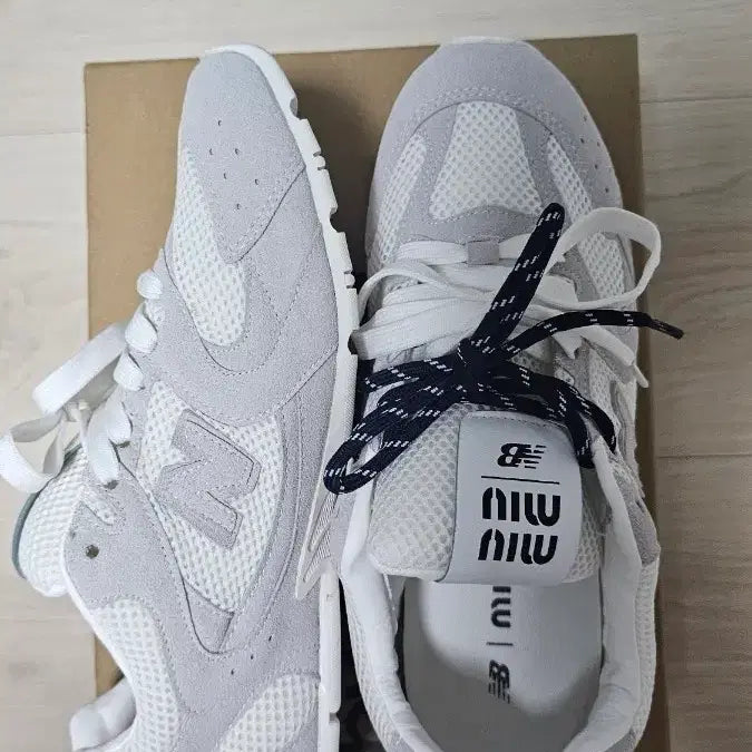 [BUNJANG] New Balance Collaboration Sneakers 265 / 뉴발란스 운동화 265새상품