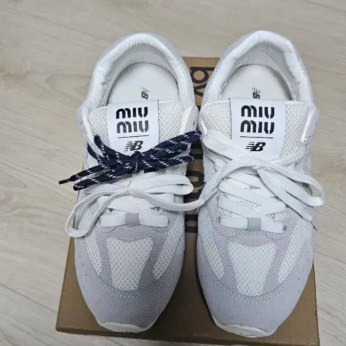 [BUNJANG] New Balance Collaboration Sneakers 265 / 뉴발란스 운동화 265새상품