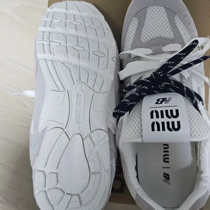 [BUNJANG] New Balance Collaboration Sneakers 265 / 뉴발란스 운동화 265새상품