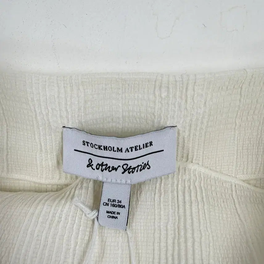 [BUNJANG] And Other Stories Pleated T-shirt Ivory / 새제품-앤아더스토리즈 플리츠 티셔츠 55