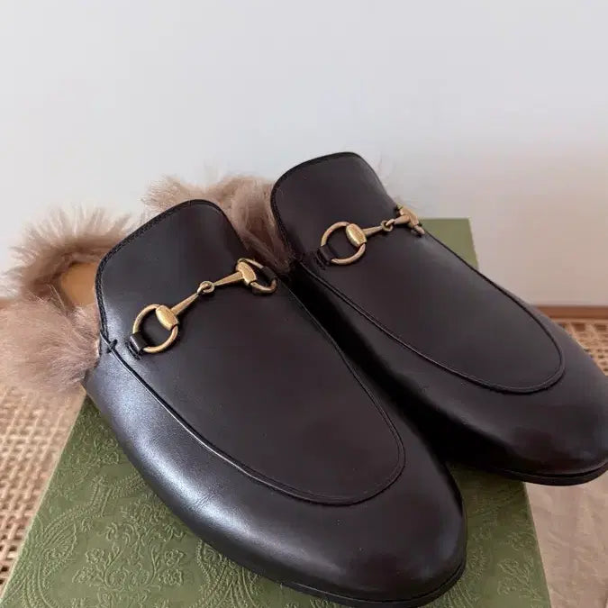 [BUNJANG] Gucci Perm Mules Size 40.5 / 구찌 퍼뮬 260