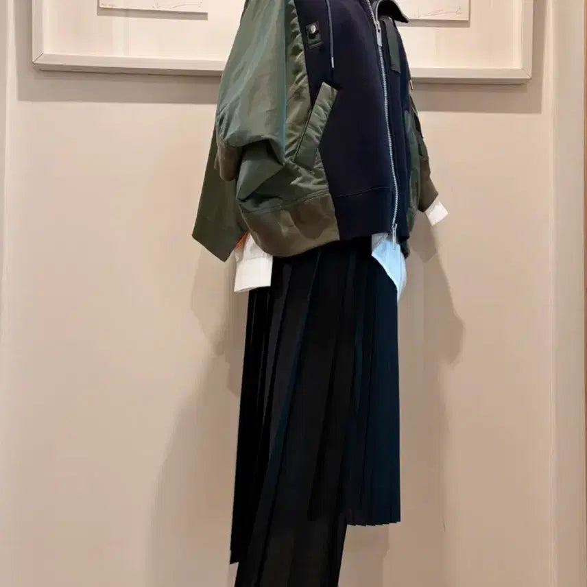 [BUNJANG] Sacai Suiting Asymmetric Pleated Skirt / Sacai 사카이 수팅 언발 플리츠 스커트 / 시그니처
