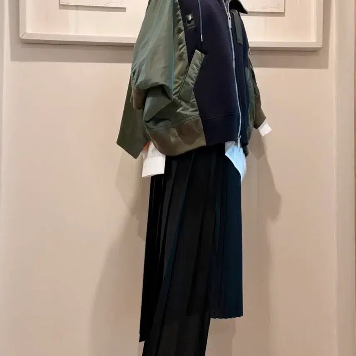 [BUNJANG] Sacai Suiting Asymmetric Pleated Skirt / Sacai 사카이 수팅 언발 플리츠 스커트 / 시그니처