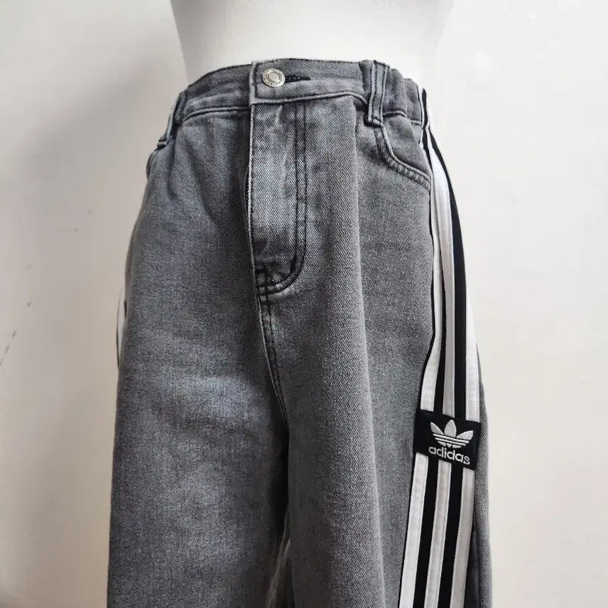 [BUNJANG] Adidas Flame Black Denim Pants S Vintage Custom / 불꽃 아디다스 흑청 데님 팬츠 S 빈티지커스텀