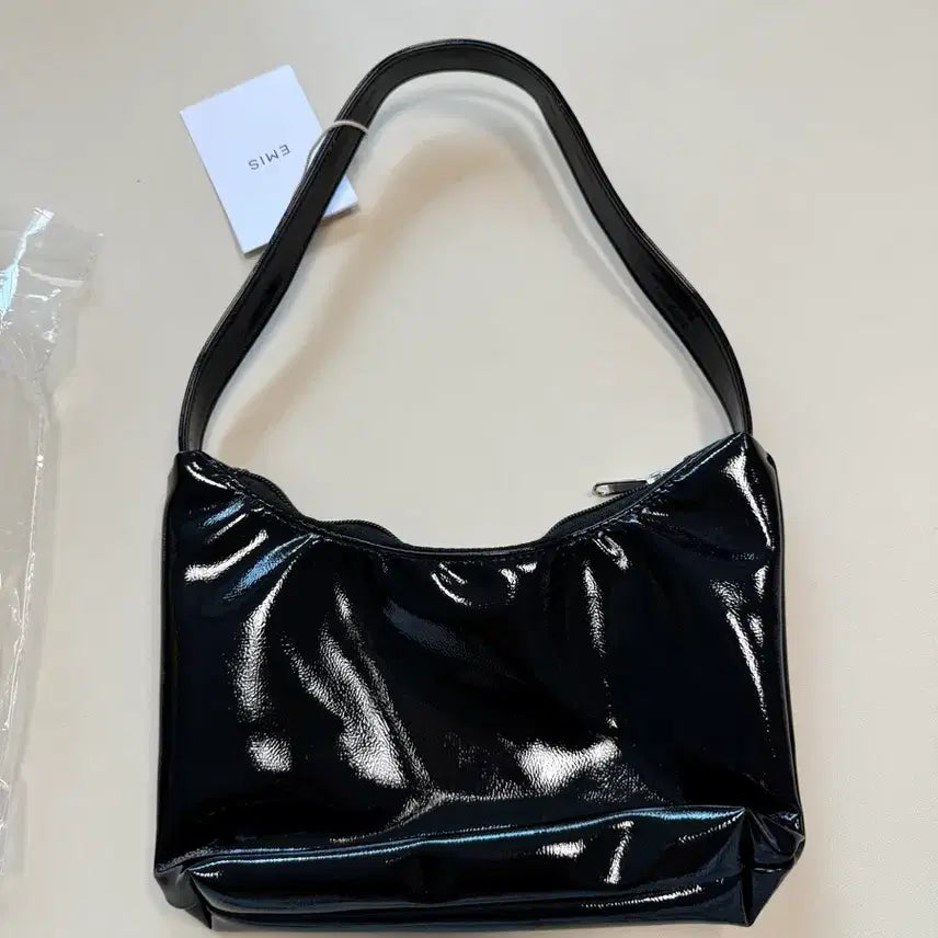 [BUNJANG] Emis Enamel Hobo Bag / 이미스 애나멜 호보백