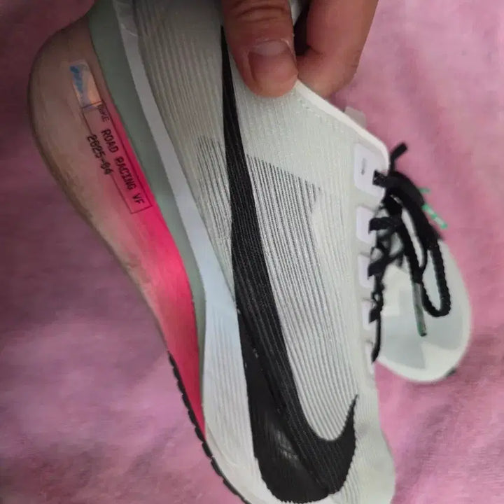 [BUNJANG] Nike Vaporfly 4% Next% Running Shoes / 나이키 베이퍼 플라이 넥스트 4% 245