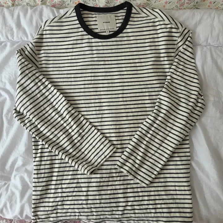 [BUNJANG] The Iow Stripe Border Long Sleeve T-Shirt Size 2 / 인더로우 VINTAGE STRIPE LONG SLEEVES 빈티지 2sz
