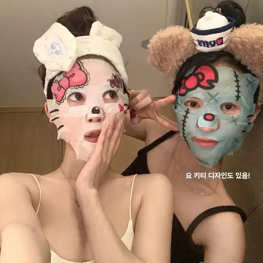 [BUNJANG] Sanrio Hello Kitty Angel, Devil, Tanning Mask Pack (Japan Official) / 일본 키티 마스크팩 일본정품 천사악마 태닝 키티 스킨팩 헬로키티