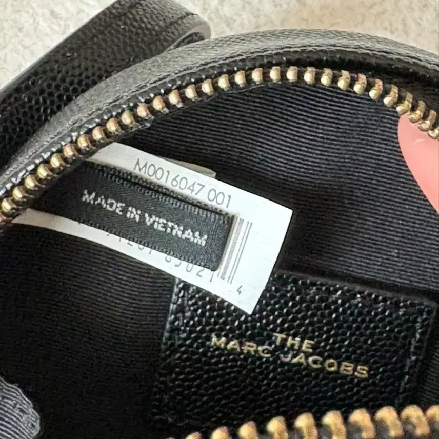 [BUNJANG] Marc Jacobs Black Round Crossbody Bag / 마크 제이콥스 블랙 원형 크로스백 새상품
