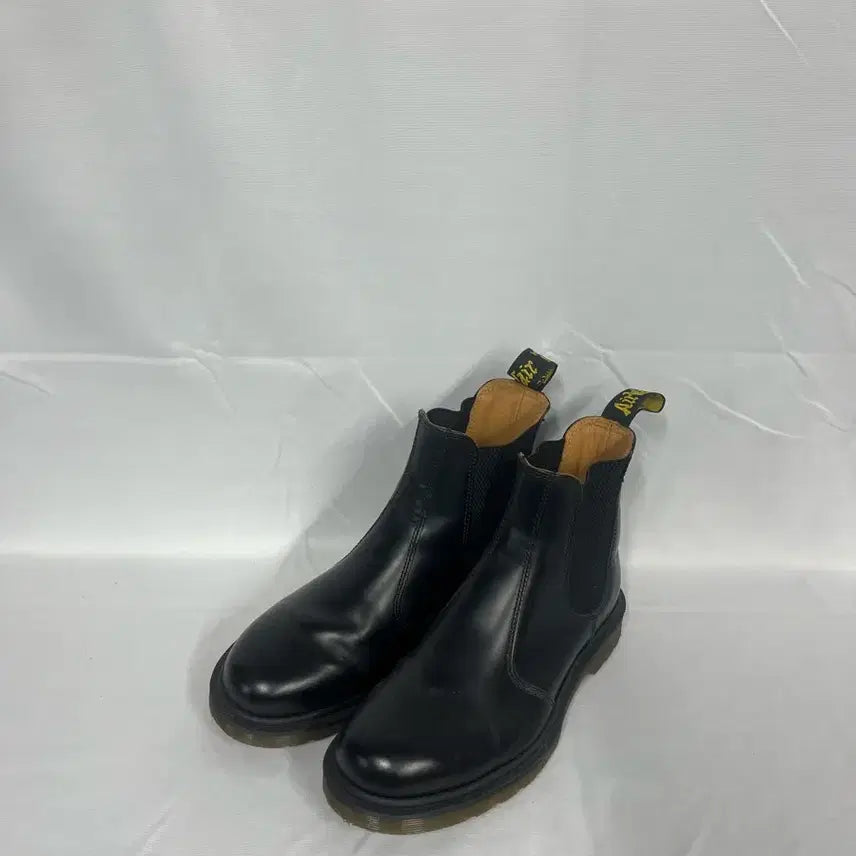 [BUNJANG] Dr. Martens Chelsea Boots Size 39 (250mm) / 닥터마틴 첼시부츠 39 250사이즈