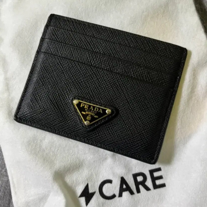 [BUNJANG] Prada Saffiano Triangle Logo Cardholder / 프라다 사피아노 삼각로고 카드지갑 판매