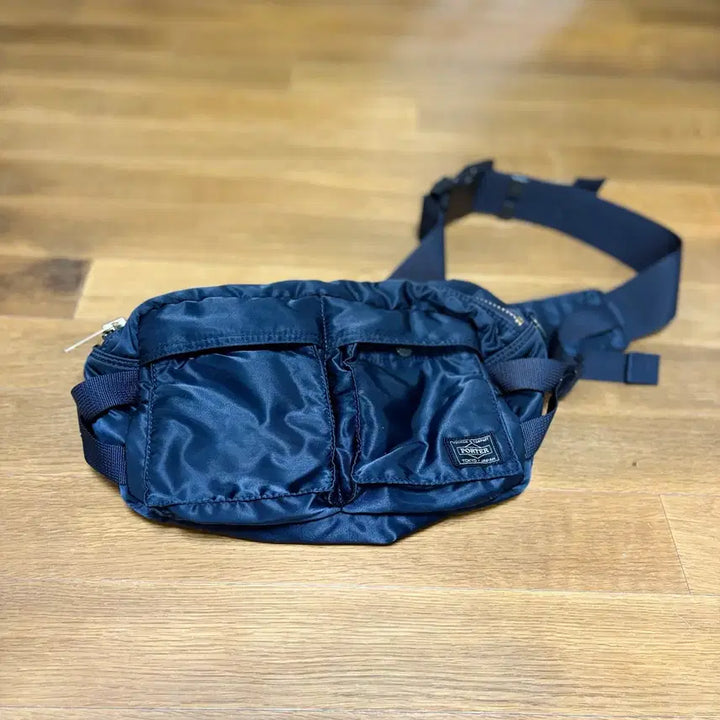 [BUNJANG] Porter Tanker Hip Bag / 포터 탱크 힙 백