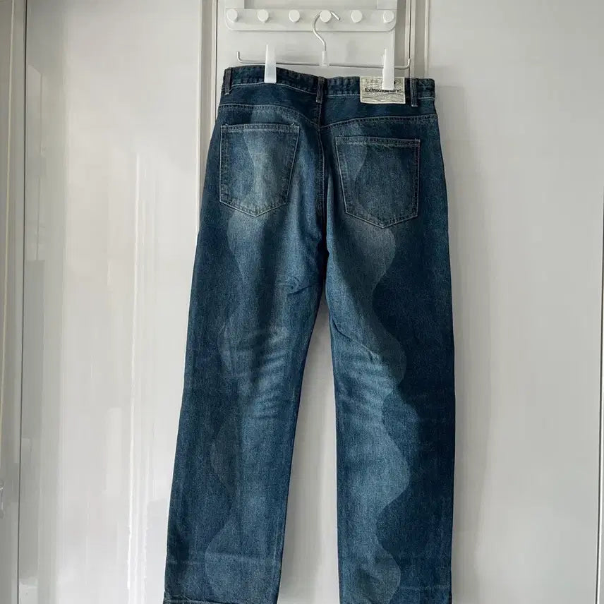 [BUNJANG] Extraordinary Denim L Laser Printing Wave Washing / 엑스트라오디너리 데님 L 레이저 프린팅 물결 워싱