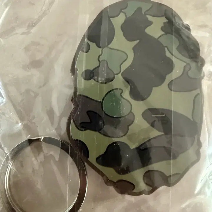 [BUNJANG] Gorilla Keychain New / 고릴리 키링 새제품