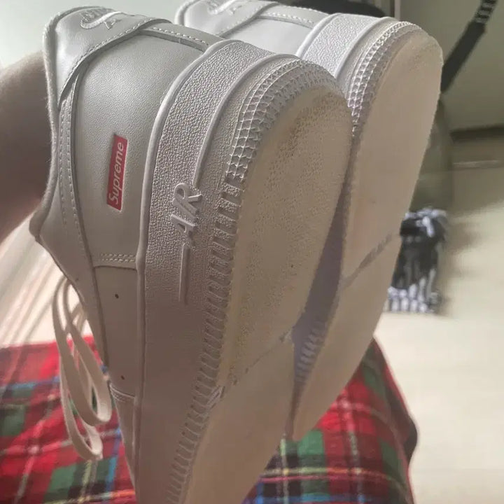[BUNJANG] Nike x Supreme Air Force 1 Low White (Unworn) / [275] 나이키 x 슈프림 에어포스 화이트 풀박 미사용