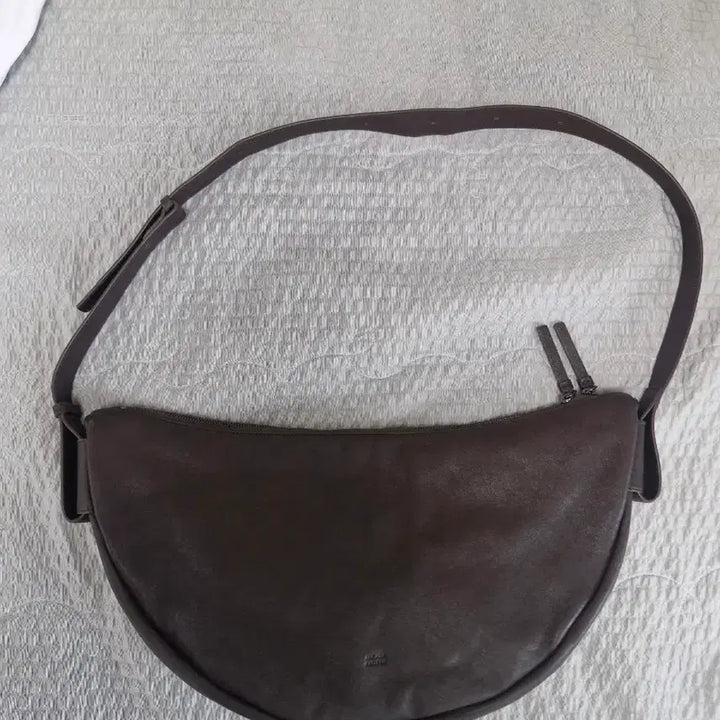 [BUNJANG] Facade Pattern Steve Bag Chocolate / 파사드패턴 스티브백 초콜렛