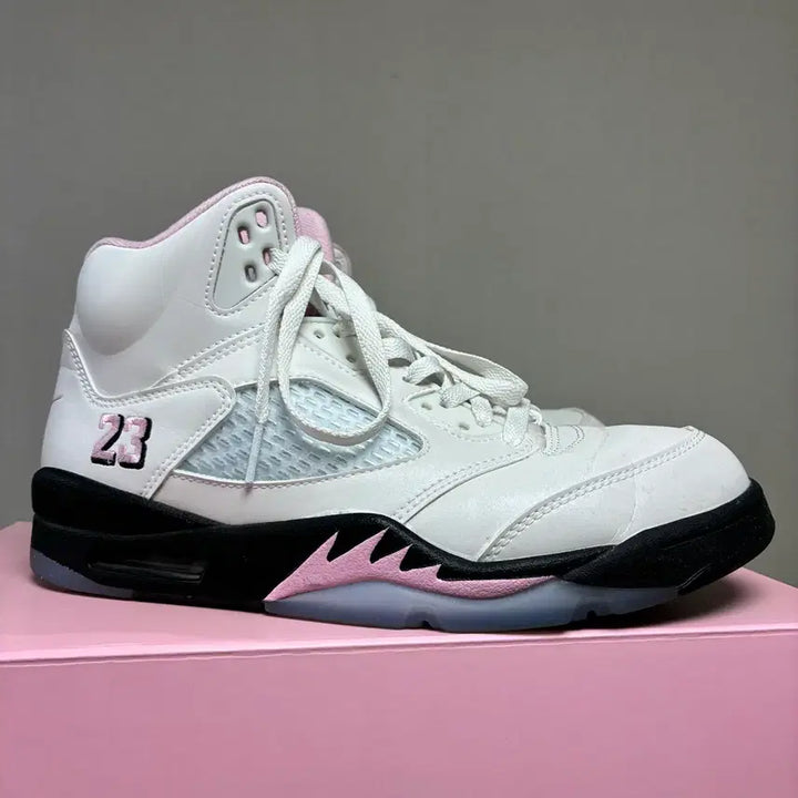 [BUNJANG] Nike Air Jordan 5 Soft Pink/White / [260]나이키 에어조던5 소프트핑크/화이트