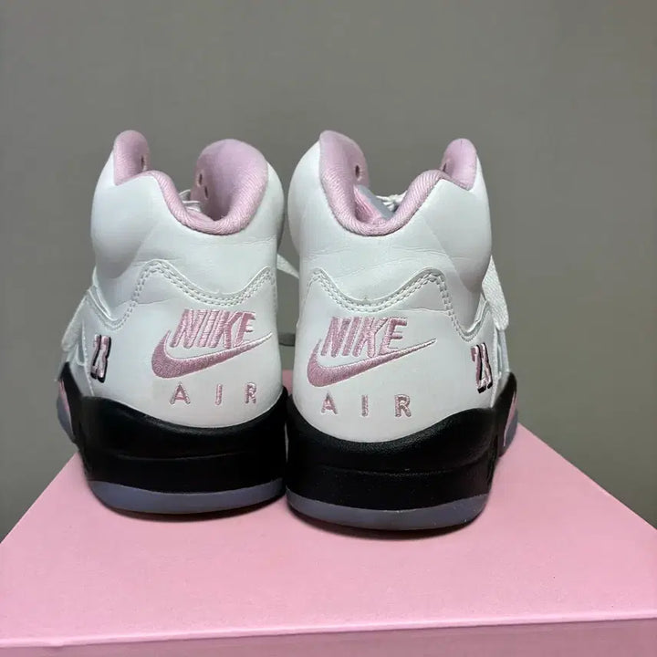 [BUNJANG] Nike Air Jordan 5 Soft Pink/White / [260]나이키 에어조던5 소프트핑크/화이트