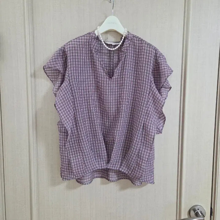[BUNJANG] ON&amp;ON Checked Frill Blouse / 온앤온 체크 프릴블라우스