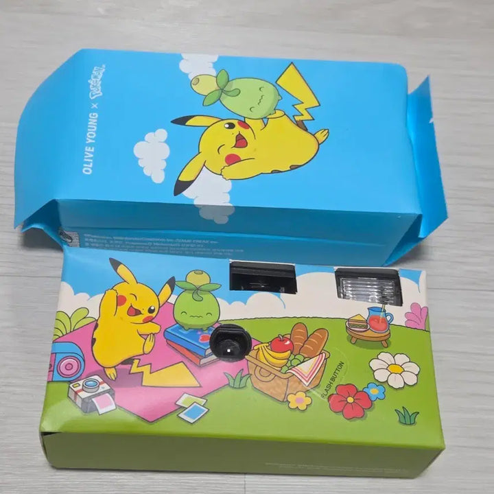 [BUNJANG] Olive Young Pikachu MiniBro Film Camera / 올리브영 포켓몬 피카츄 미니브 필름 카메라