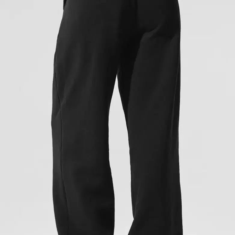 [BUNJANG] Alo Black Straight Training Pants / alo 블랙 스트레이트 트레이닝 팬츠 - S