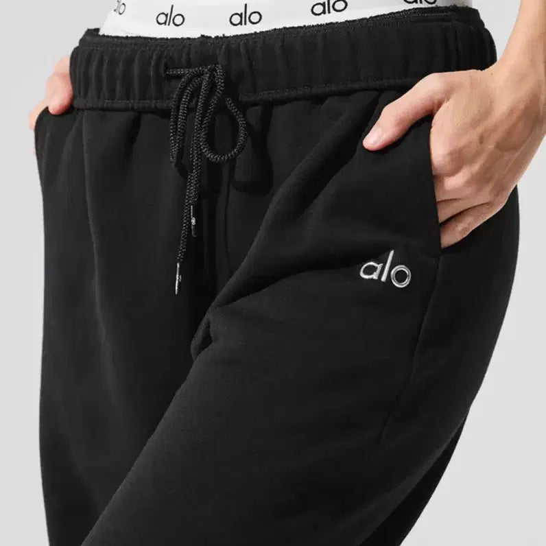 [BUNJANG] Alo Black Straight Training Pants / alo 블랙 스트레이트 트레이닝 팬츠 - S