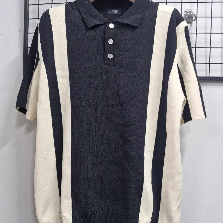 [BUNJANG] Studio Tomboy Vertical Stripe Short Sleeve Knit Top Size 100L / 100L 스튜디오 톰보이 버티컬 스트라이프 카라 반팔 니트.