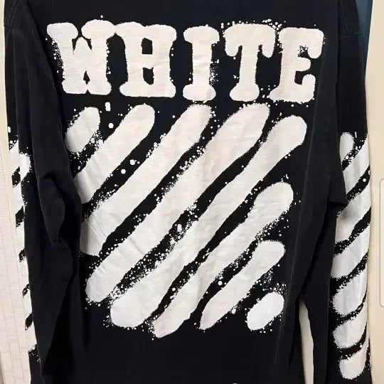 [BUNJANG] Off-White Sweatshirt L/XL / 최상급) 오프화이트 맨투맨. L/XL